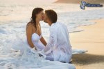 [imagenes.4ever.eu] pareja en la playa, mar, recien casados 175048.jpg