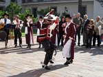 220px-Cueca_en_La_Moneda.jpg